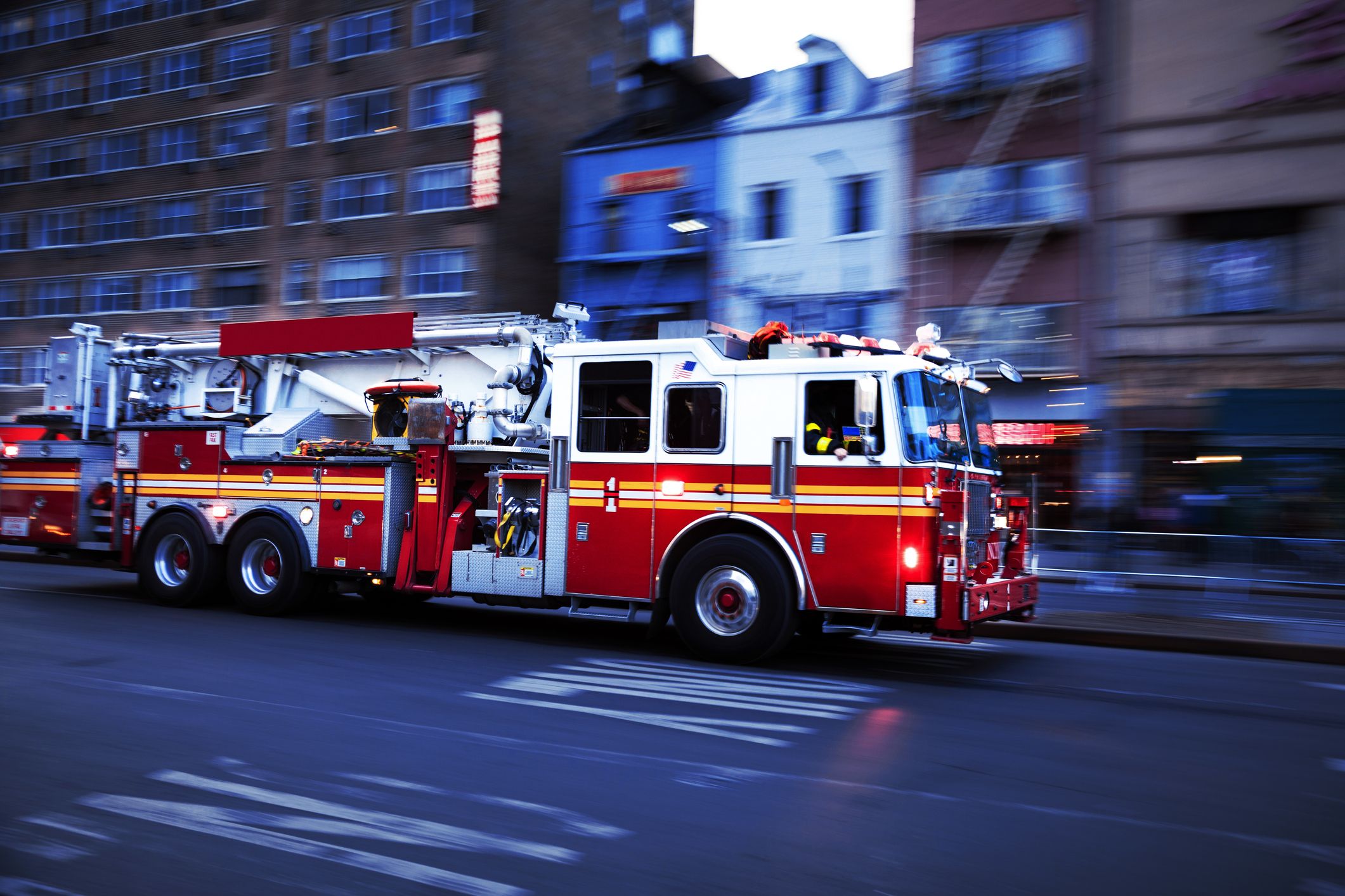 Amerikanische Feuerwehrleute konnten den Mann nach mehreren Tagen unverletzt befreien.