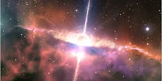 Rest einer Stern-Explosion rast durch das Weltall