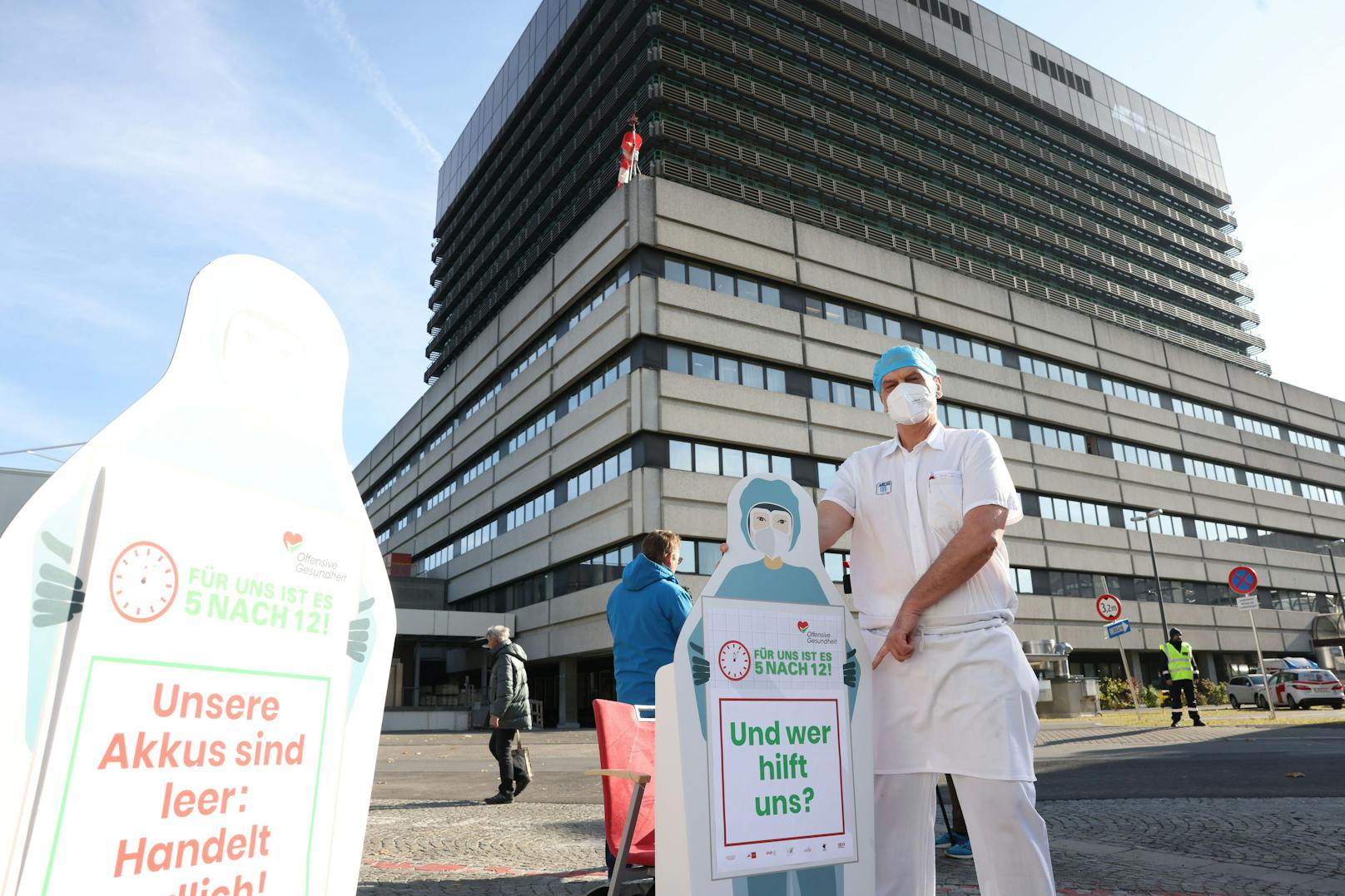 Am Mittwoch fand in ganz Österreich eine Protestaktion der Gesundheitsberufe vor den Spitälern statt.