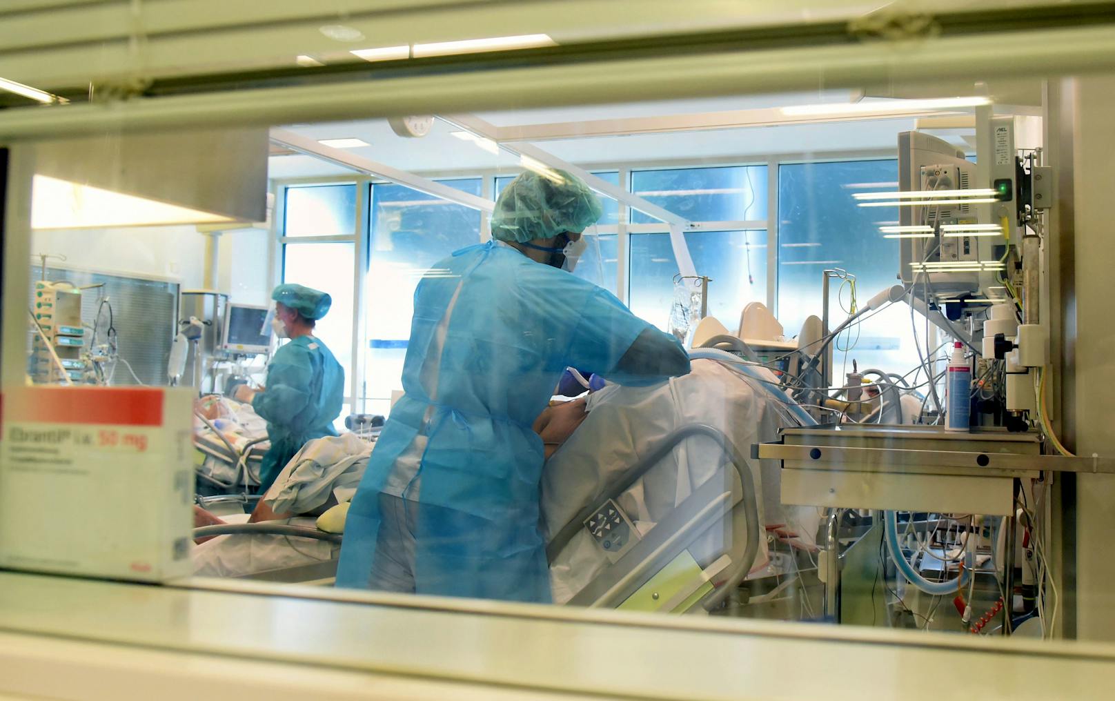 Die Zahl der Corona-Patienten im Spital sinkt.
