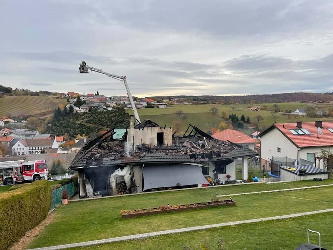 Heute.at - Wohnhaus nach Brand komplett zerstört