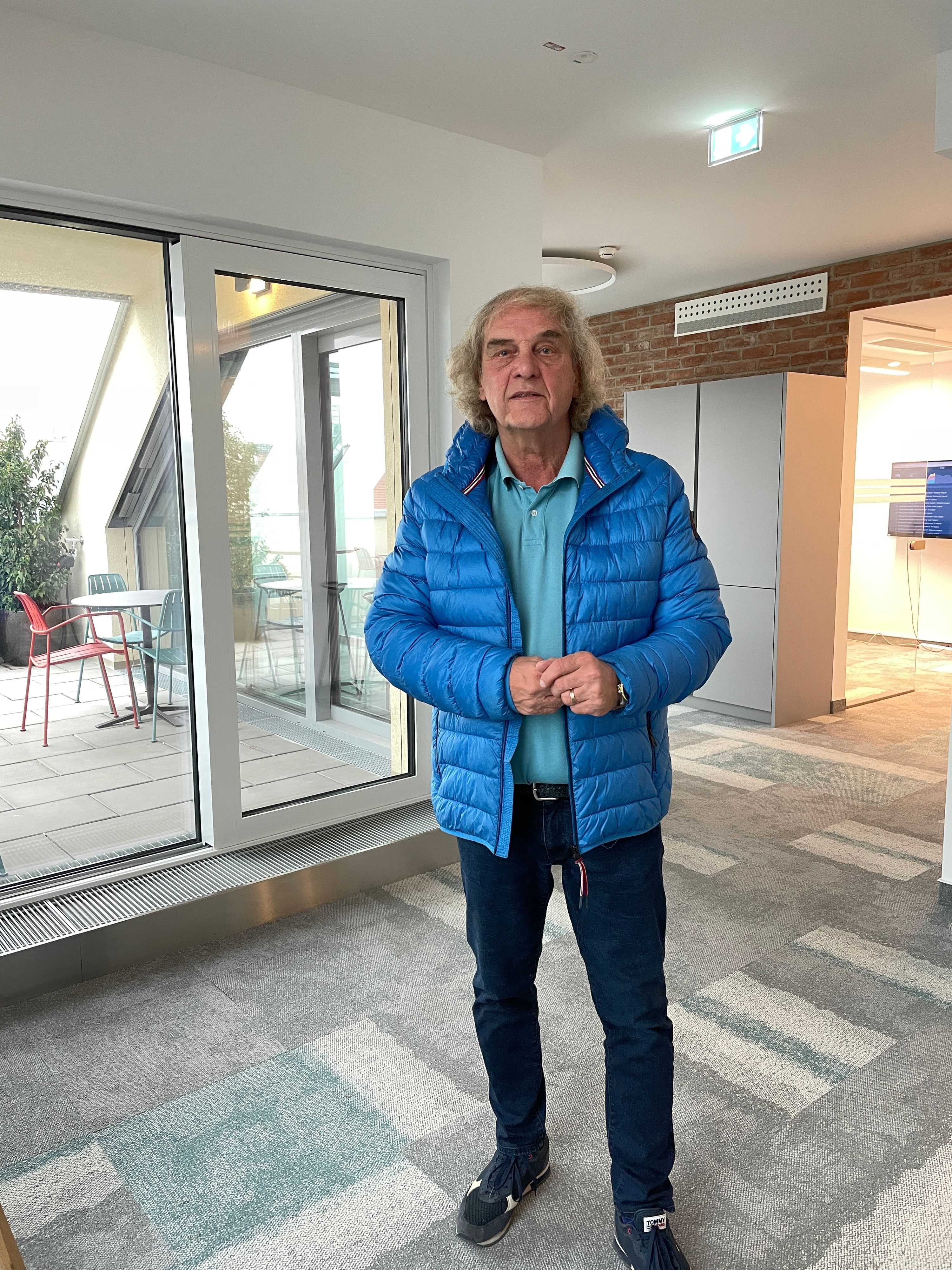 Reporter-Legende Wolfgang Höllrigl (69) bekam (noch) kein drittes Jaukerl. 