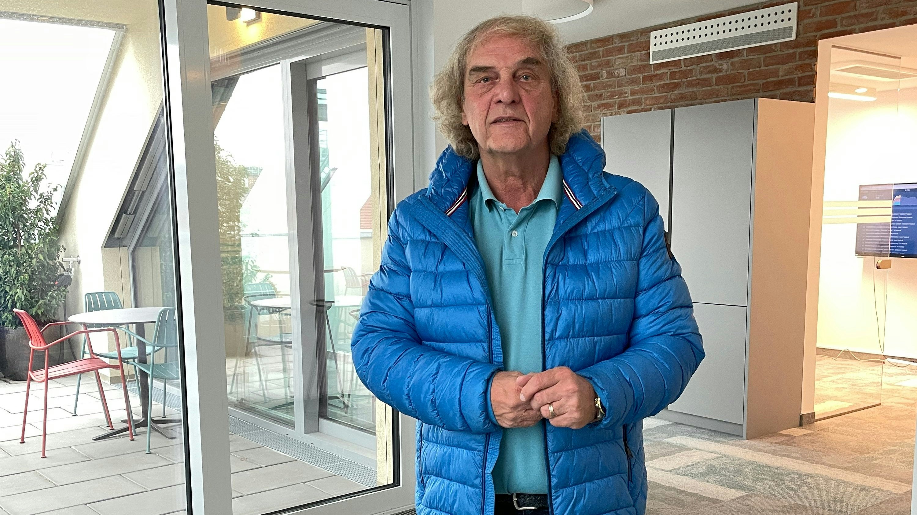 Reporter-Legende Wolfgang Höllriegl (69) bekam (noch) kein drittes Jaukerl. 