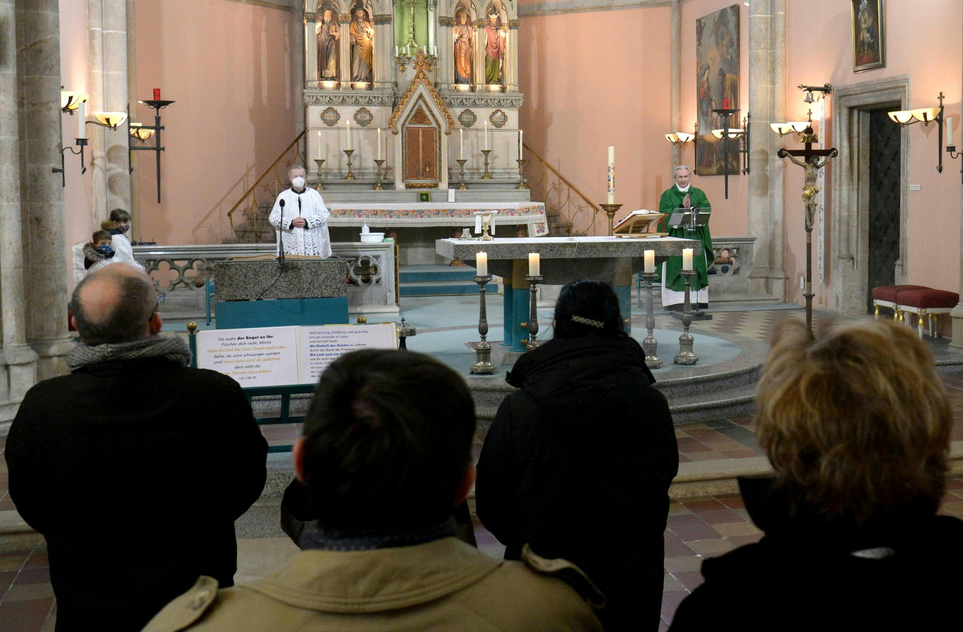 Kirche Verscharft Corona Regeln Fur Gottesdienste Coronavirus Heute At