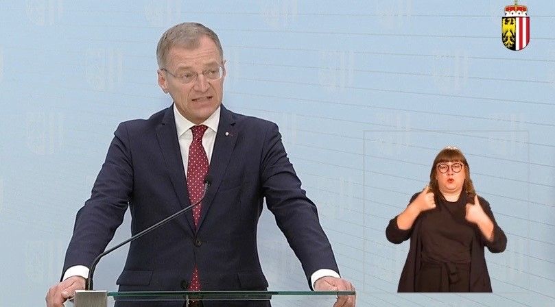 LH Thomas Stelzer verkündete den Lockdown.