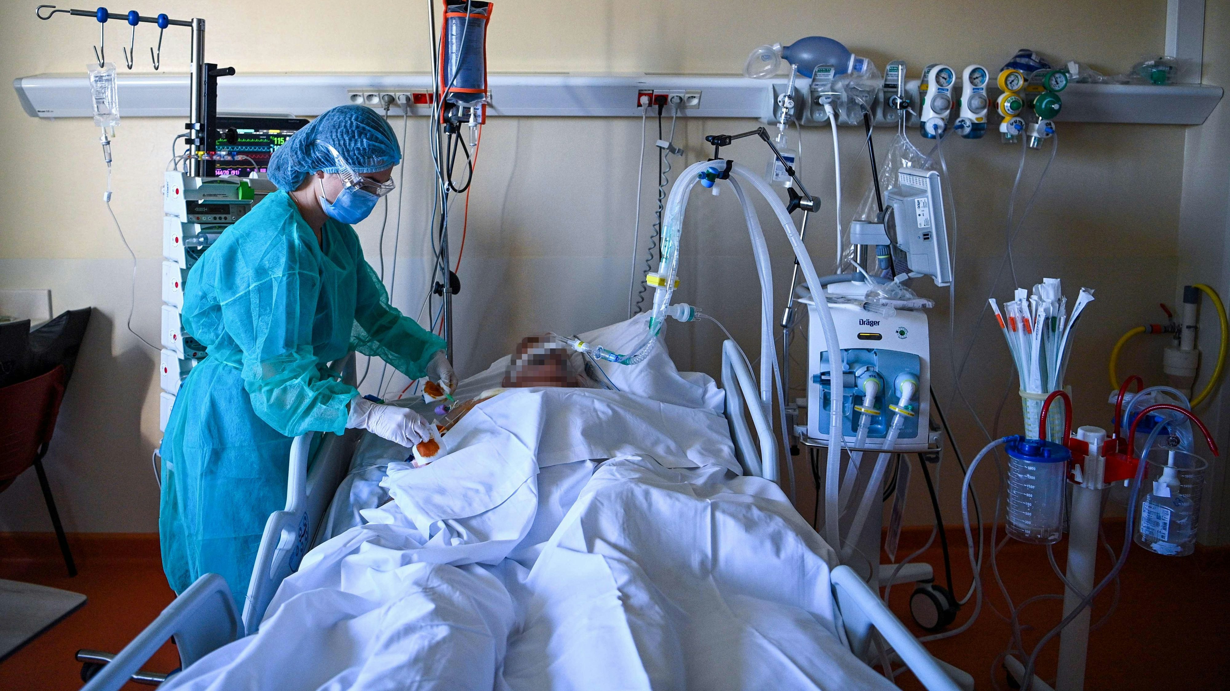 Die Intensivstationen füllen sich mit Corona-Patienten. (Symbolbild)