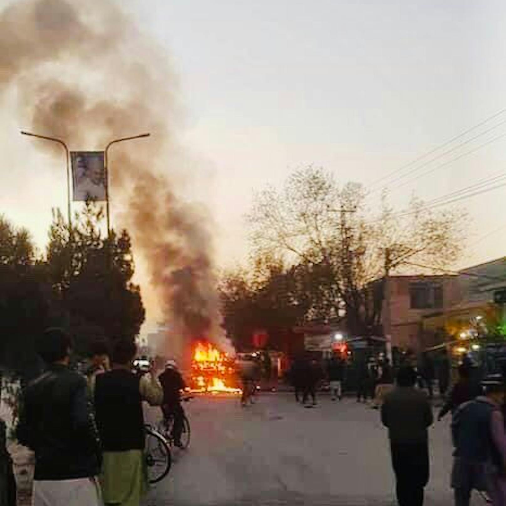 Beim Anschlag in der afghanischen Hauptstadt haben mindestens sechs Menschen ihr Leben verloren.