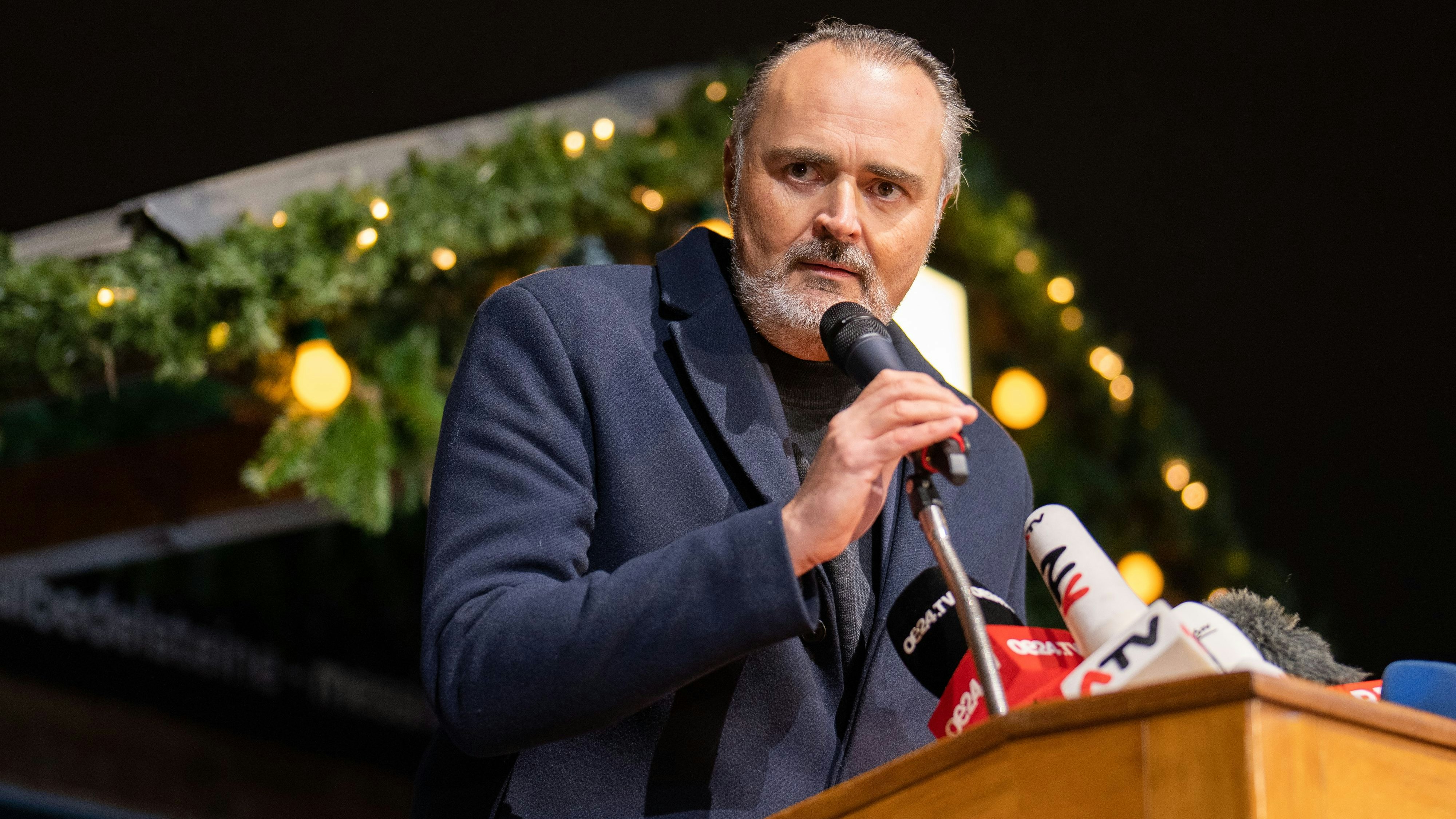 Burgenlands Hans Peter Doskozil zeigte sich am Rande eines Events in Wien erbost.