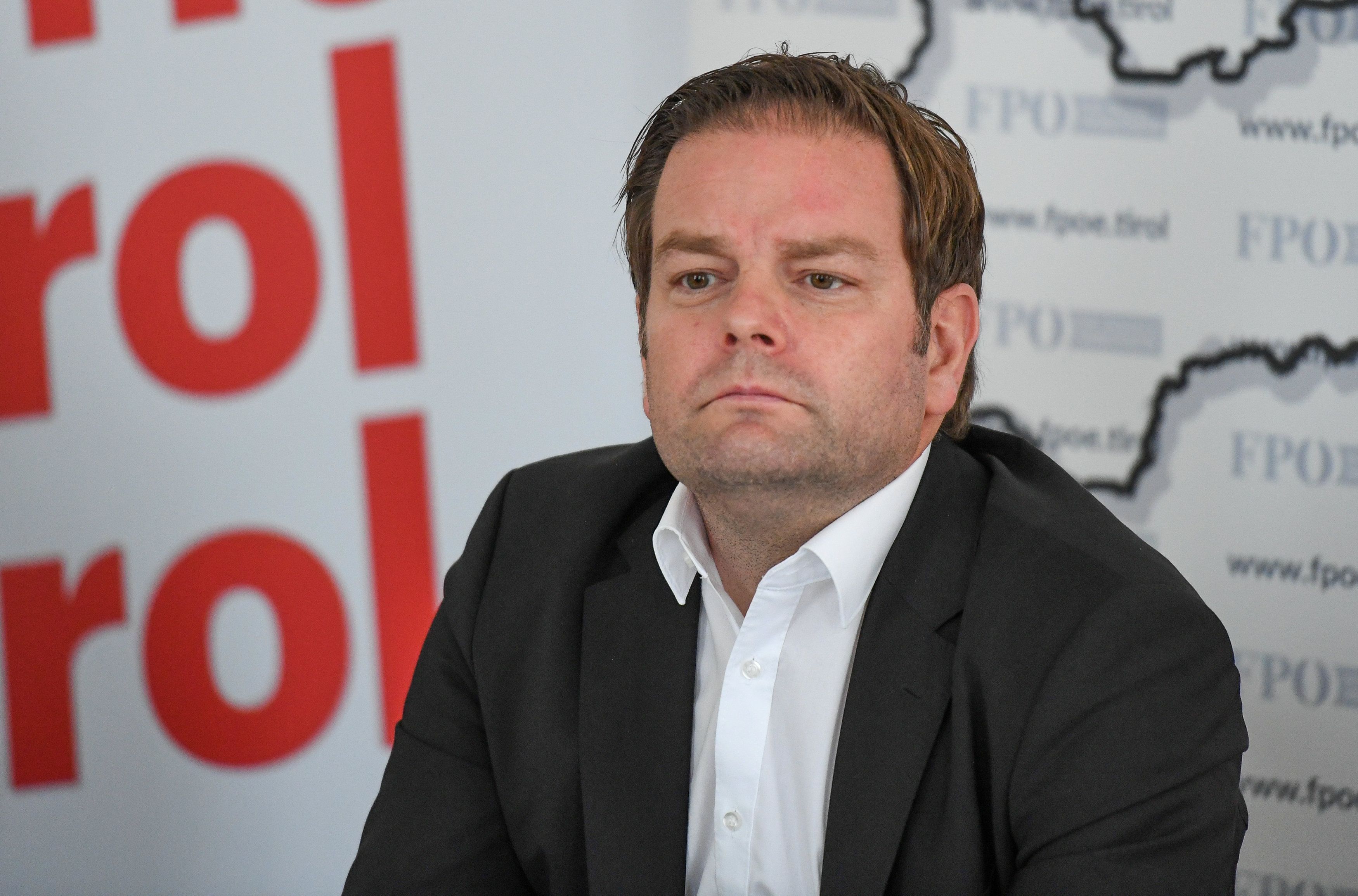 Download von www.picturedesk.com am 14.11.2021 (10:36).  21.07.2020, Innsbruck, AUT, Opposition zu TSD Untersuchungsausschuss, Pressekonferenz, im Bild LA Markus Abwerzger (FPÖ) // during a press conference of Opposition to TVD Committee of Inquiry in Innsbruck, Austria on 2020/07/21. EXPA Pictures © 2020, PhotoCredit: EXPA/ Erich Spiess - 20200731_PD2240 - Rechteinfo: Rights Managed (RM)