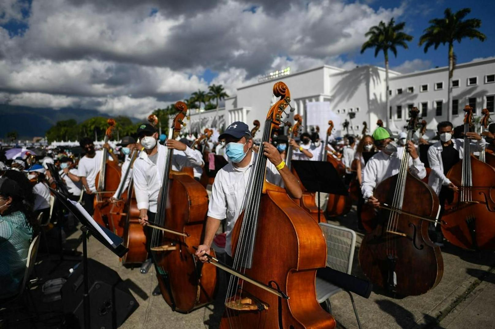 Guinness World Records soll nun binnen zehn Tagen entscheiden, ob die Höchstmarke tatsächlich geknackt wurde.