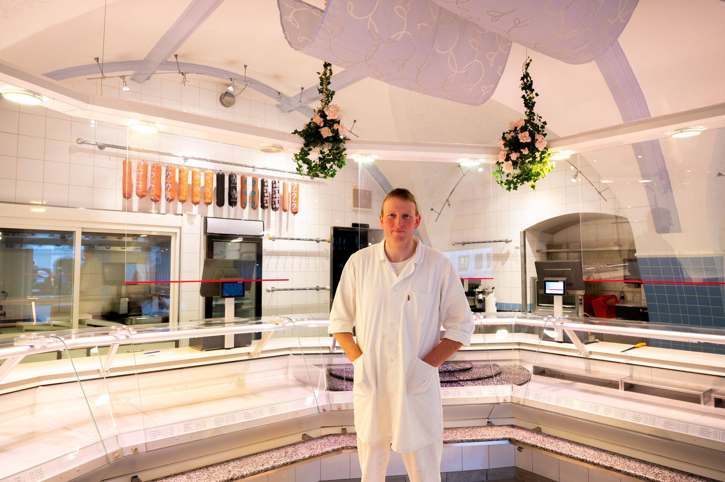 Fleischer Thomas Reisinger in seinem Geschäft, das nun geschlossen ist.