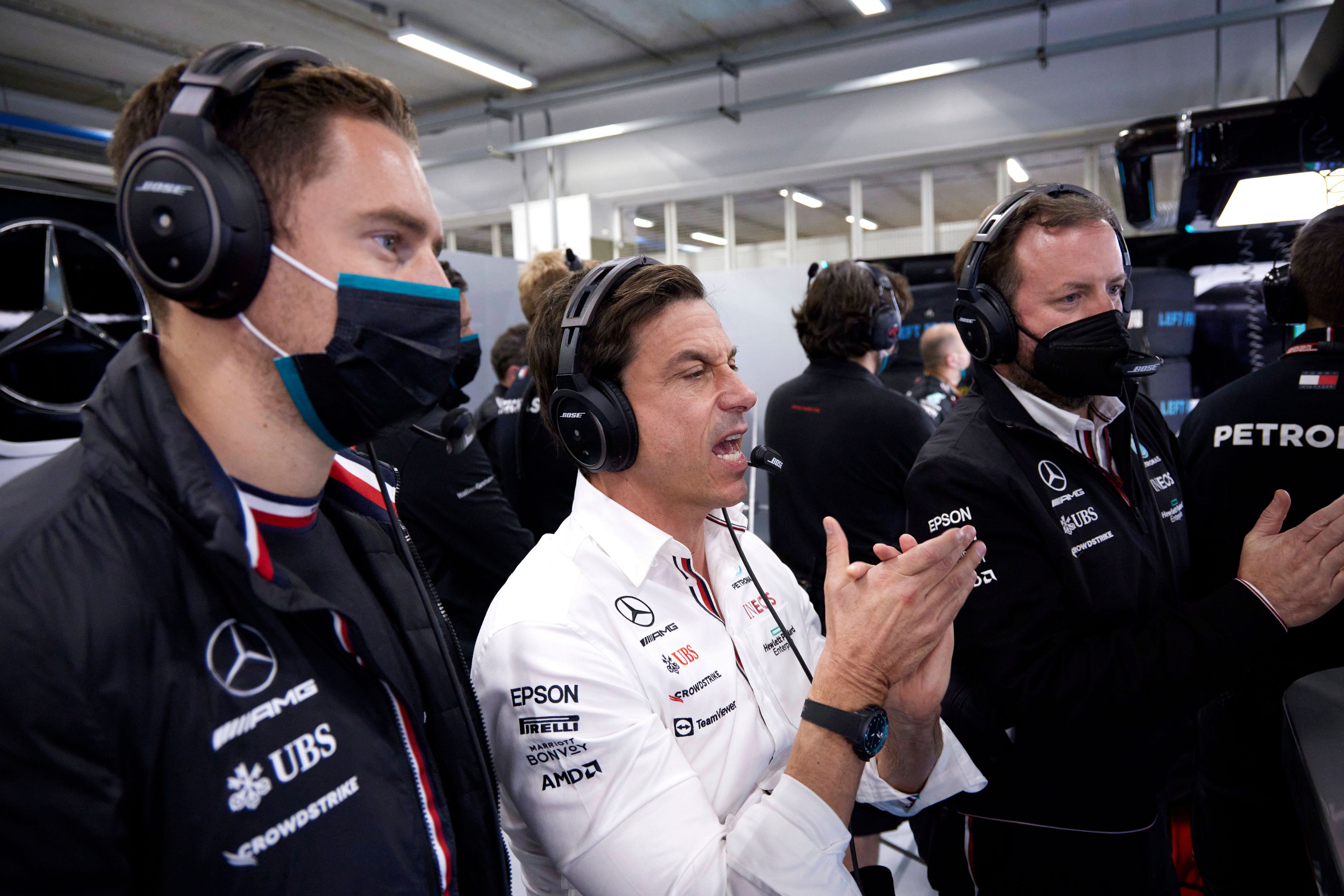 Toto Wolff präsentiert sich in Brasilien emotional.