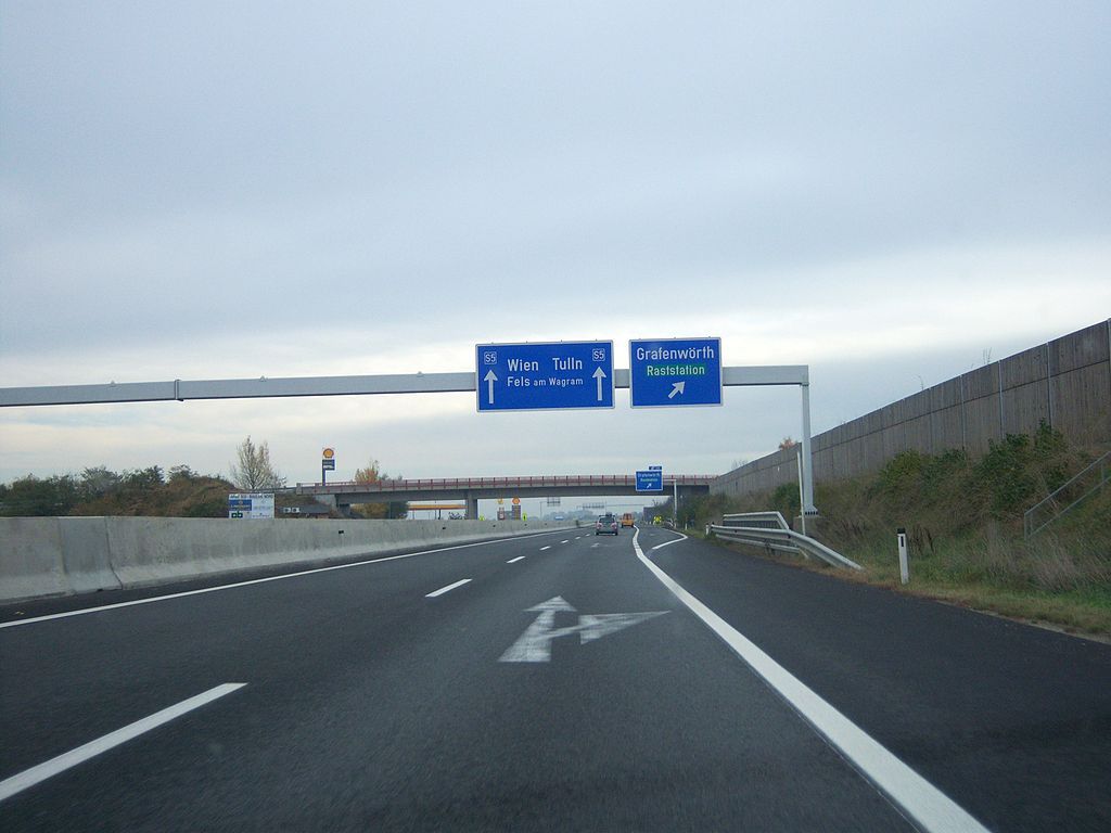 Die S5 bei Grafenwörth. 