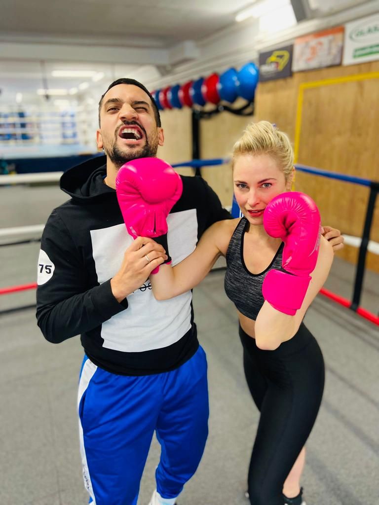 Boxprofi Marcus Nader mit Silvia Schneider