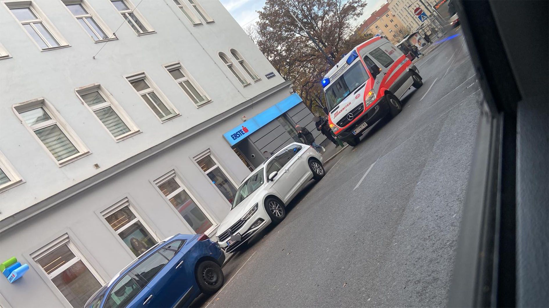 Ein Team der Wiener Johanniter war glücklicherweise gleich vor Ort 