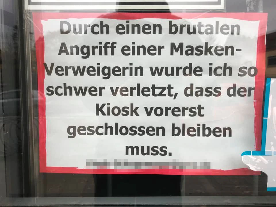 Dieser Aushang informiert die Kunden über den schlimmen Vorfall.