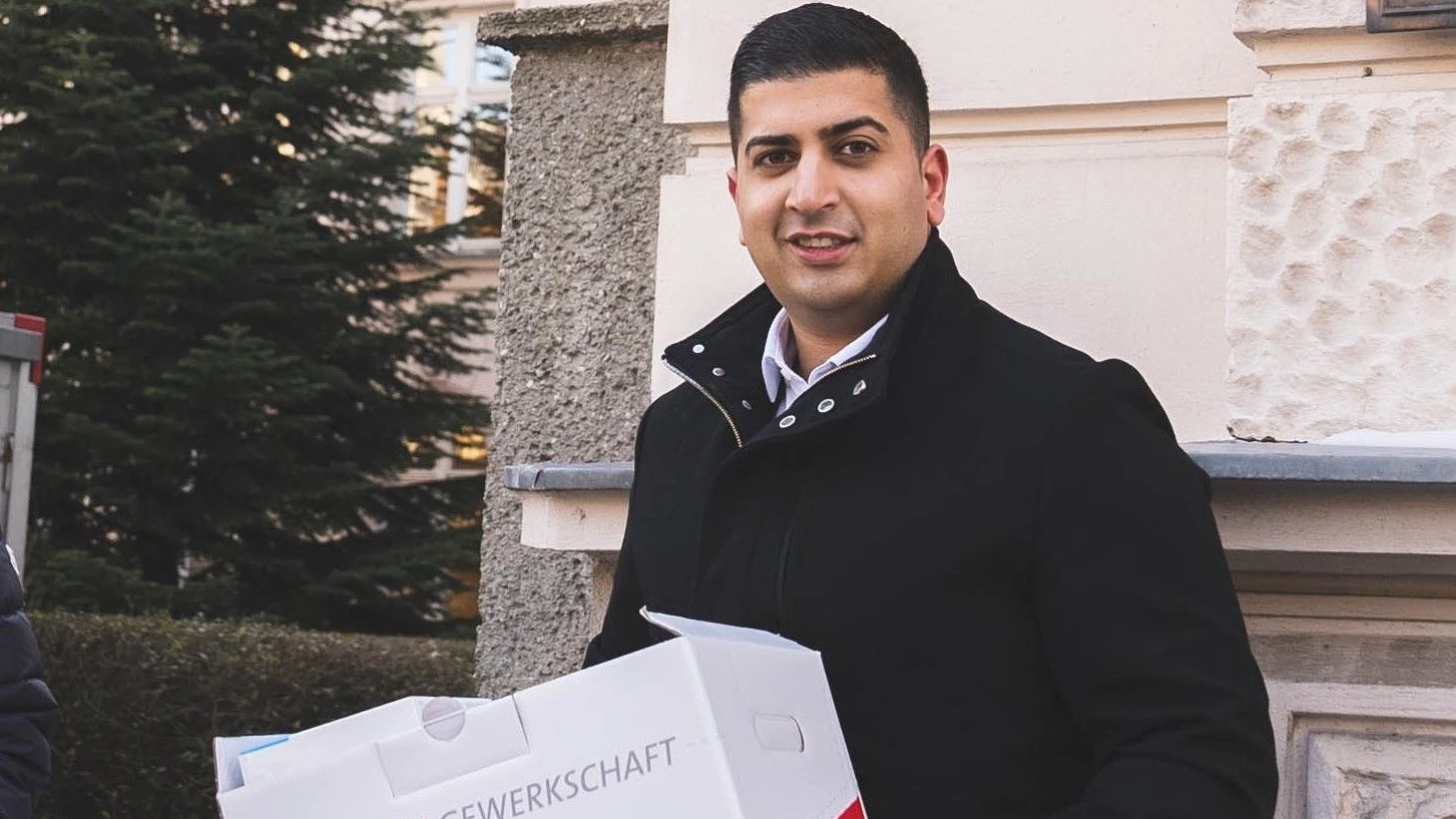 vida-Bundesjugendsekretär Sumit Kumar schnappte Kurz die Domain weg.