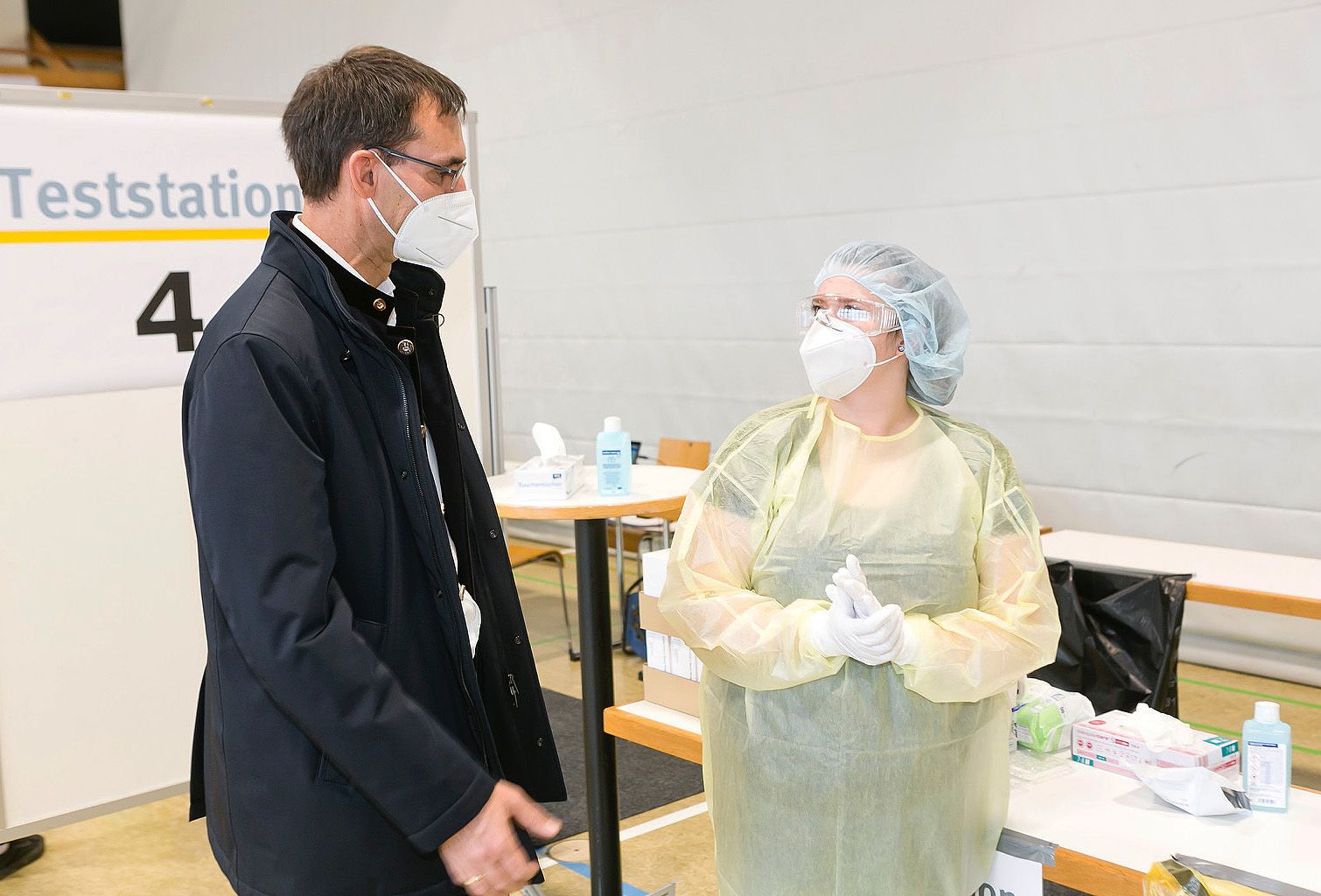 Vorarlberger Landeshauptmann Markus Wallner im Rahmen einer Corona-Testung (Archivfoto)