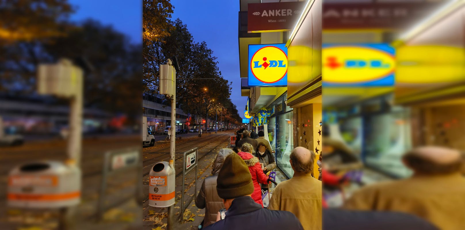 Dutzende Wiener warteten vor dem Supermarkt.
