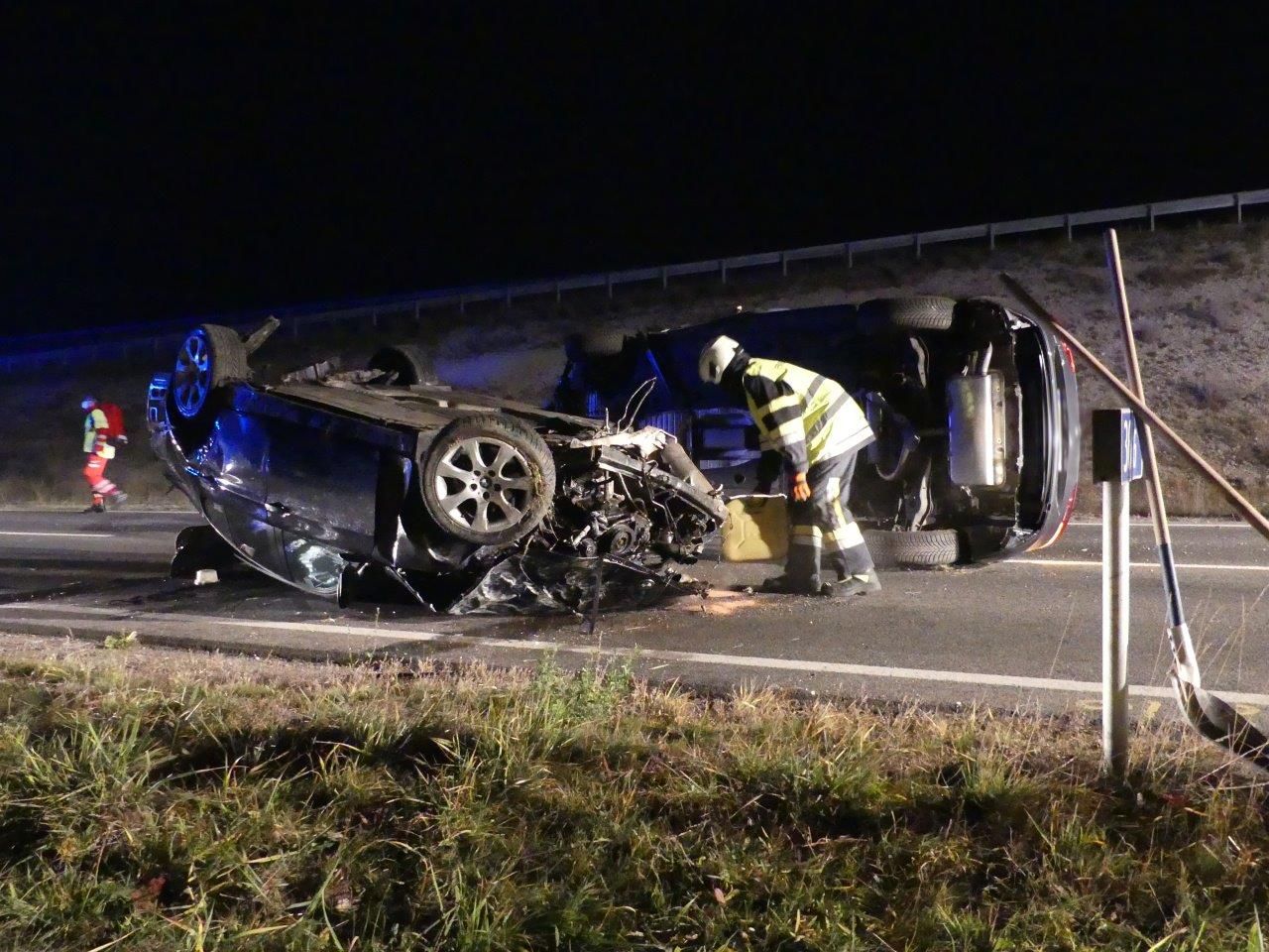 Vier Menschen wurden bei dem Verkehrsunfall verletzt.