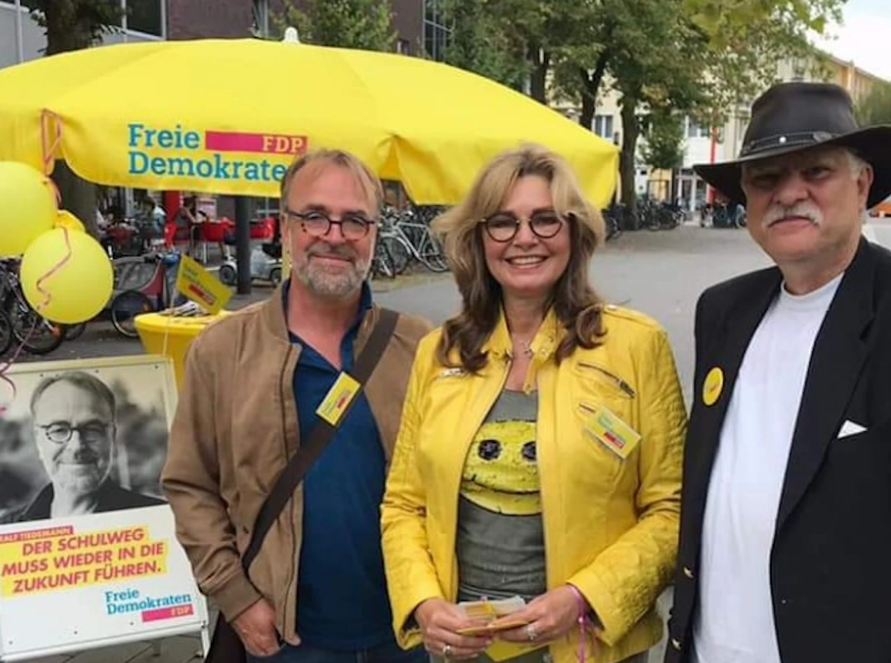 Heute.at - Dschungelkönigin will jetzt Bürgermeisterin werden