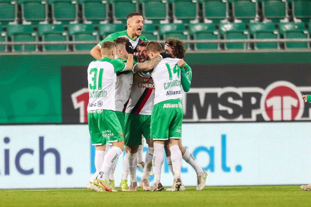 Rapid schlägt Altach. 