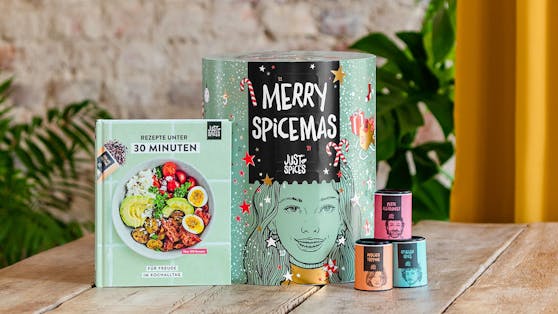 Zu 24 Gewürzmischungen in der Standardgröße gibt es noch das Kochbuch "Rezepte unter 30 Minuten" dazu.