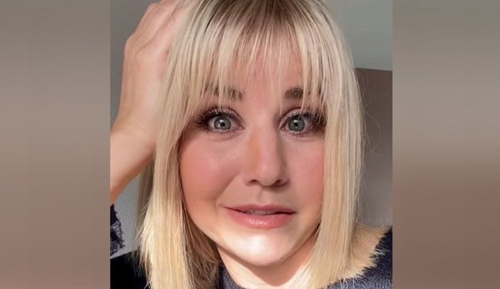 Beatrice Egli kämpfte kurz vor ihrem Auftritt mit ihrem Kleid.