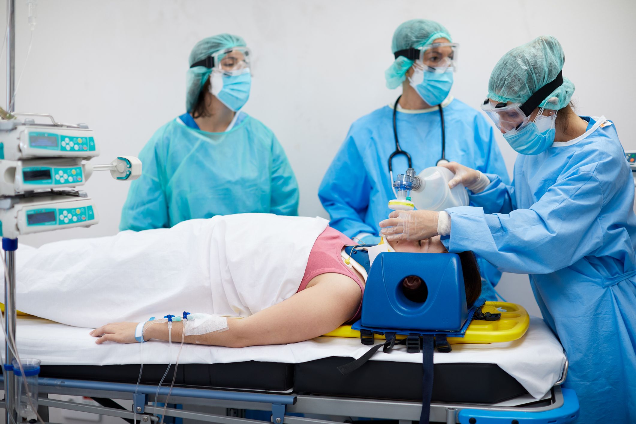 Viele Covid-Patienten müssen künstlich beatmet werden. (Symbolbild)
