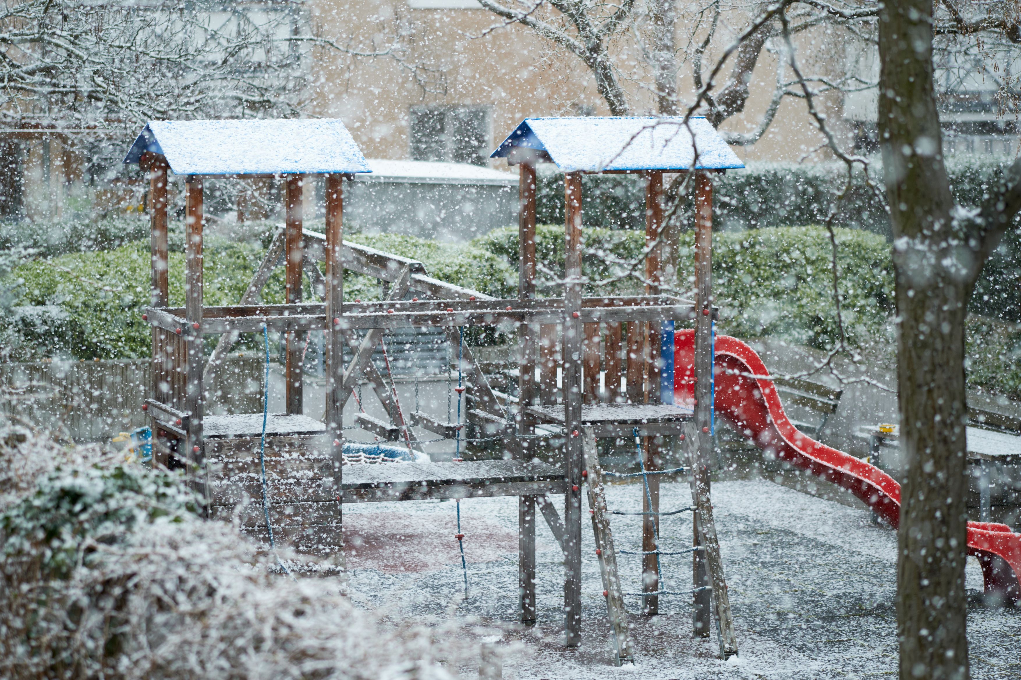 Am Freitag schafft es der Schnee bis nach Wien. Lange bleibt er aber nicht liegen.