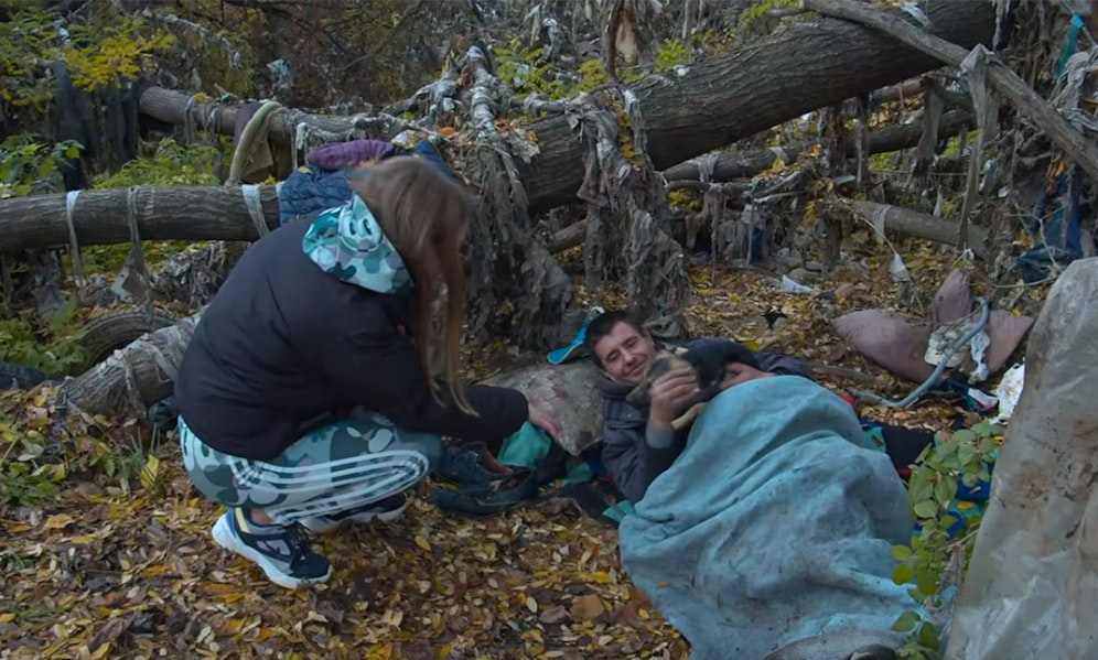 Dieser obdachlose Mann besitzt ein Herz aus Gold! 