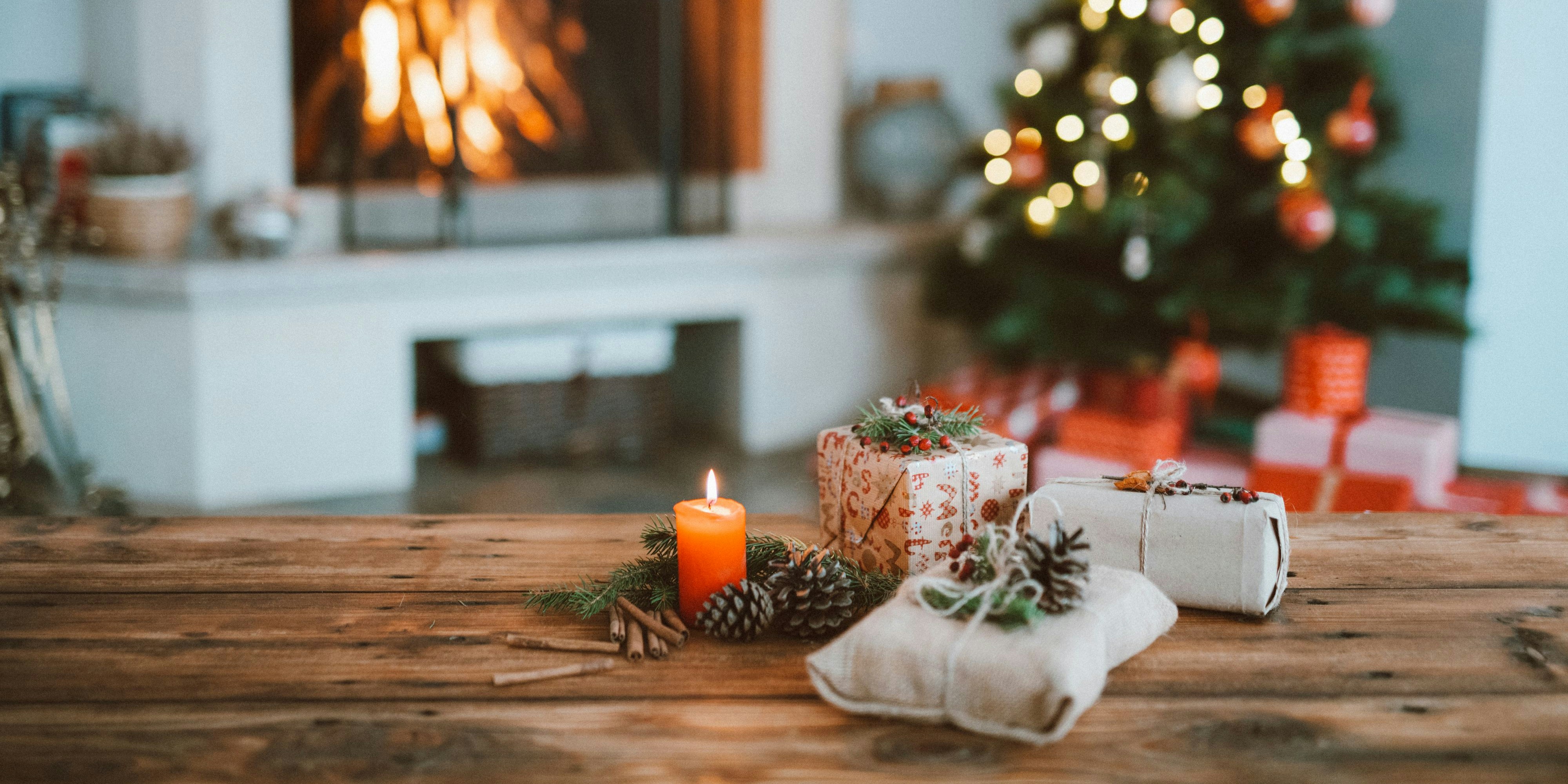 Weihnachtsschmuck weckt bei vielen Menschen warme Erinnerungen.