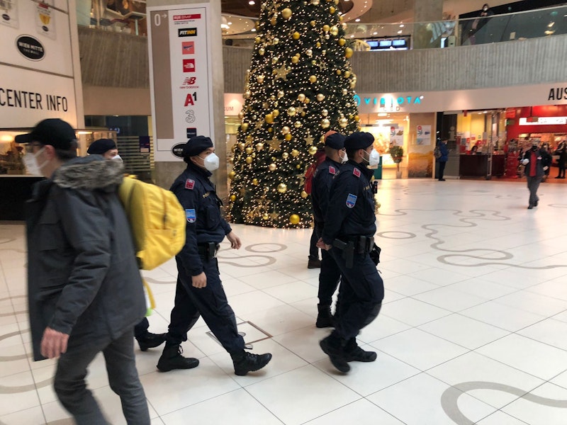 ...im Einkaufzentrum "The Mall" in Landstraße.