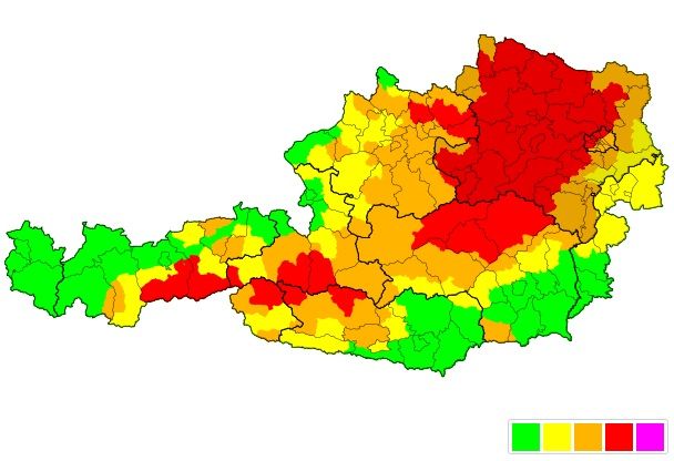 Nach wie vor herrscht im Osten eine rote Schnee-Warnung.