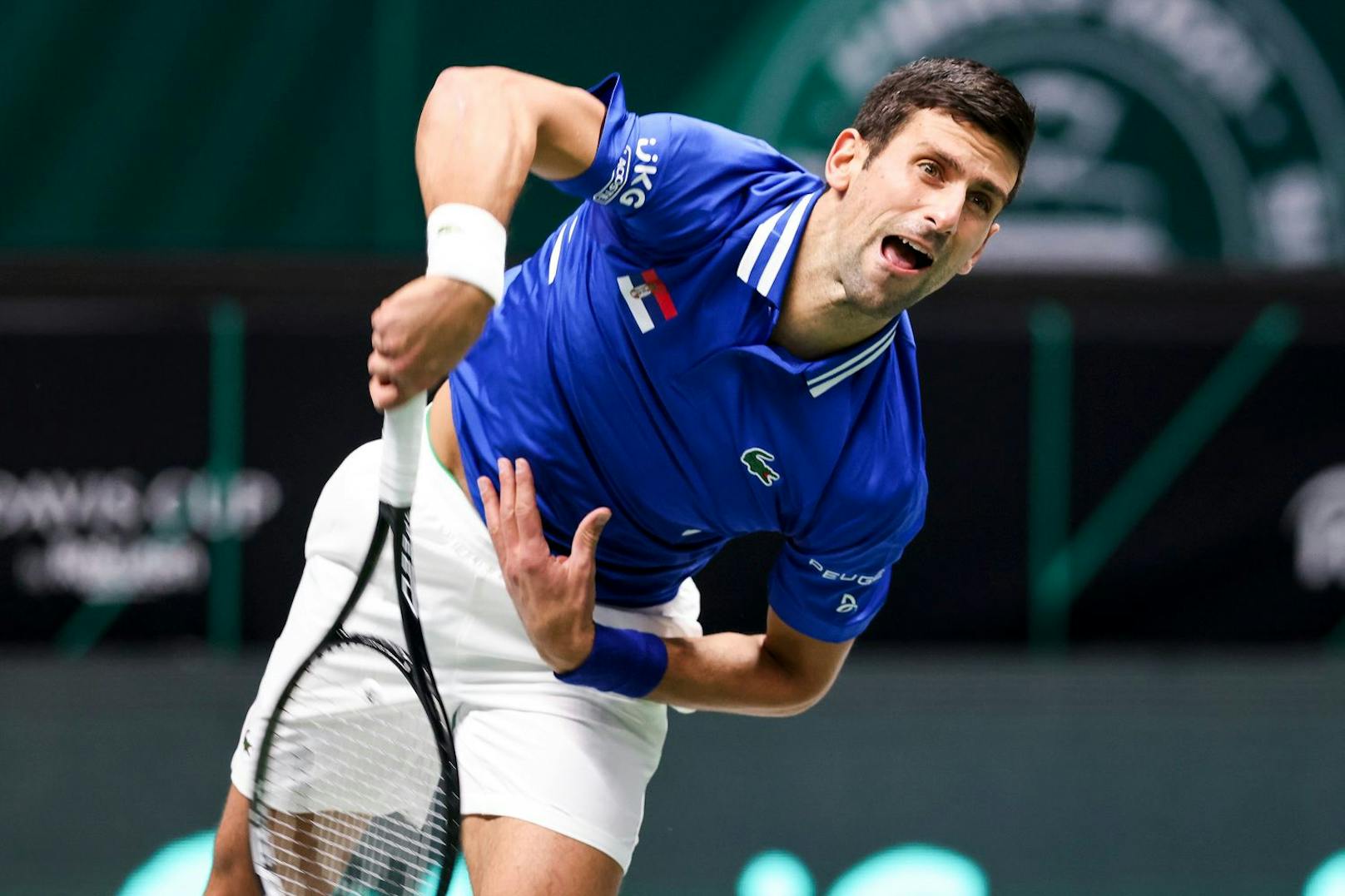Novak Djokovic lässt Österreichs Nummer eins Dennis Novak keine Chance. 