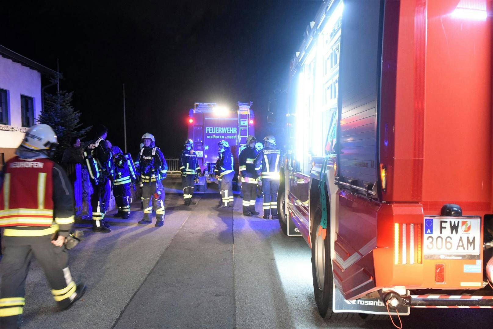 Katze bei Wohnhausbrand gerettet.