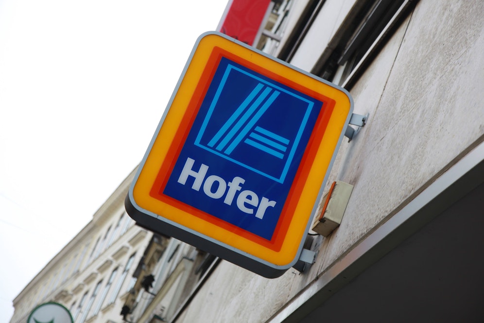 Neu gibts beim Diskonter Hofer günstige iPhones und iPads.