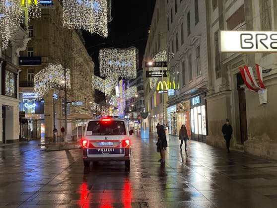Polizeikontrollen in Wien im Corona-Lockdown. Auch danach soll es keinen Alltag mehr geben.