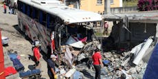 Dramatischer Busunfall in Mexiko – 19 Todesopfer