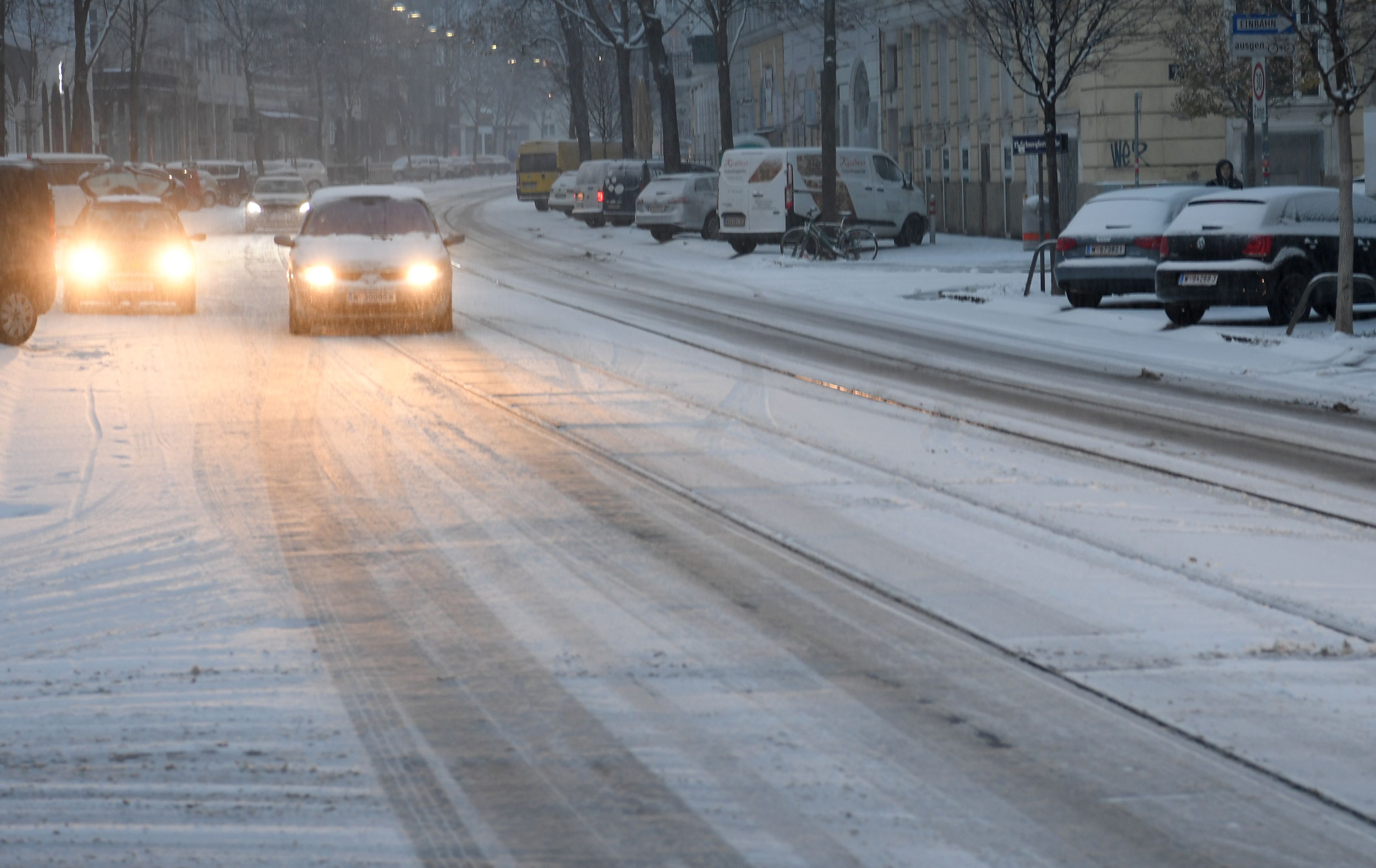 Am Sonntag soll es in Wien erneut zu massiven Schneefällen kommen. Symbolbild.