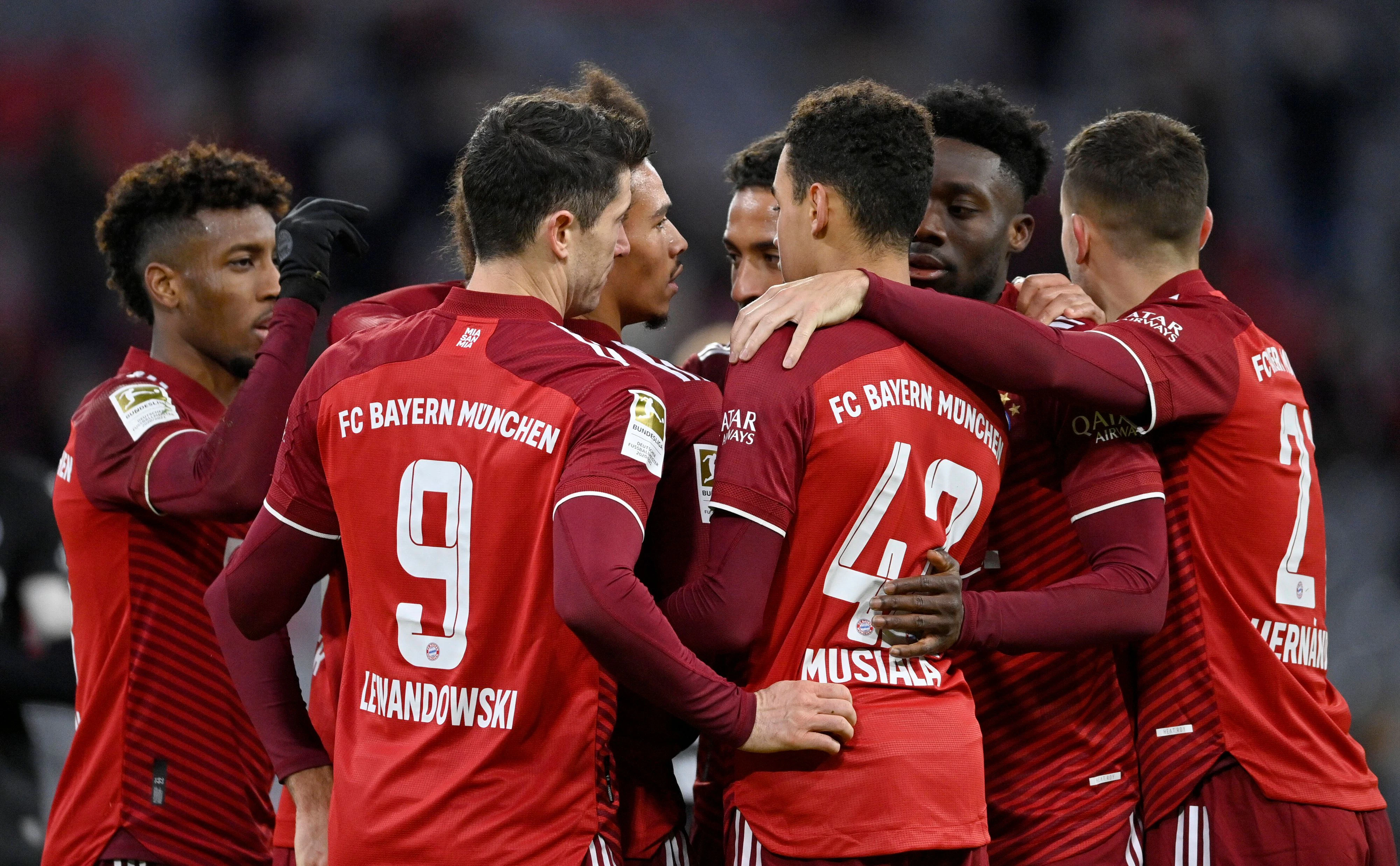 Leroy Sane erlöst die Bayern gegen Arminia Bielefeld. 