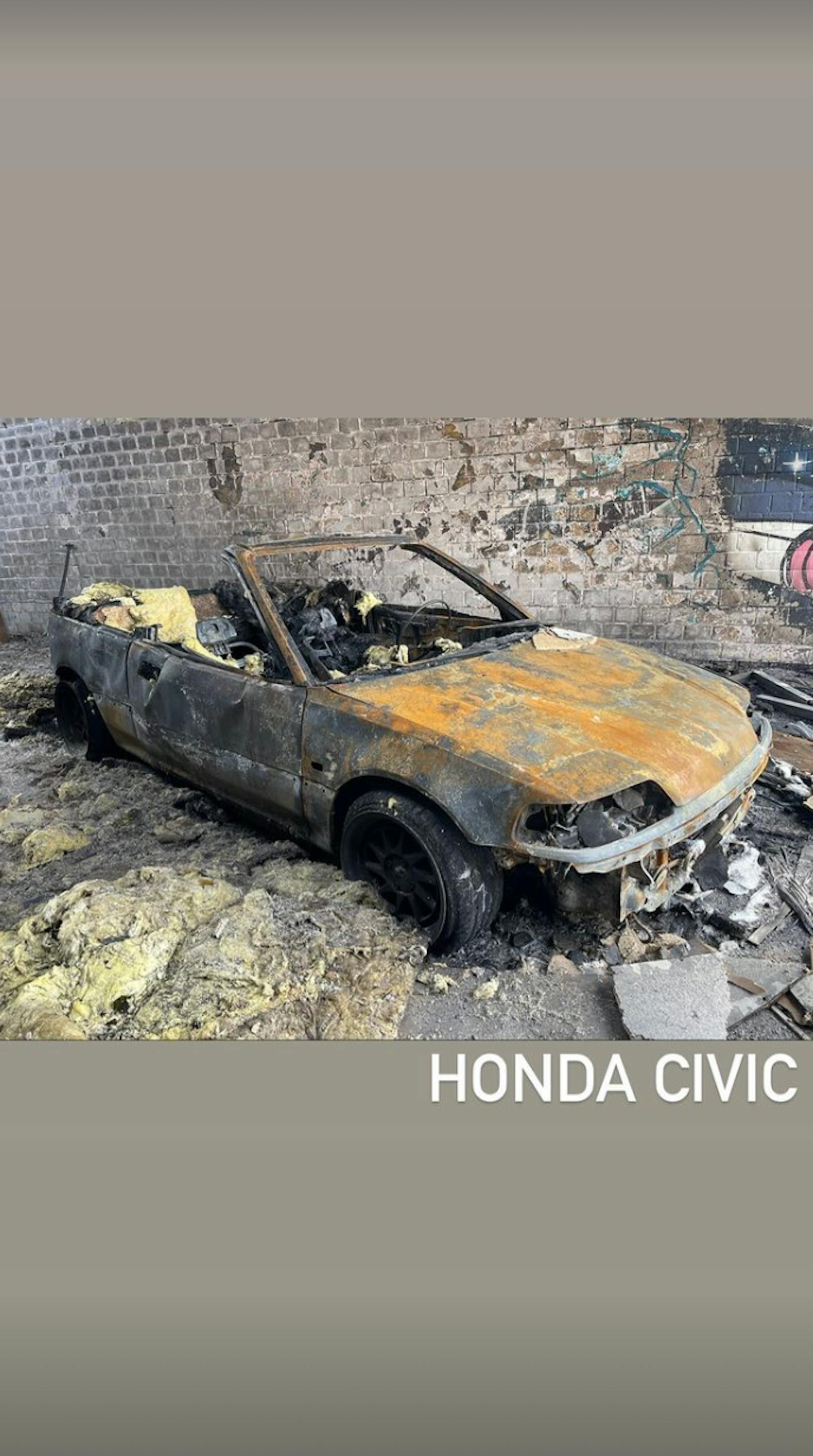 Auch vom Honda Civic ist nicht mehr viel übrig.