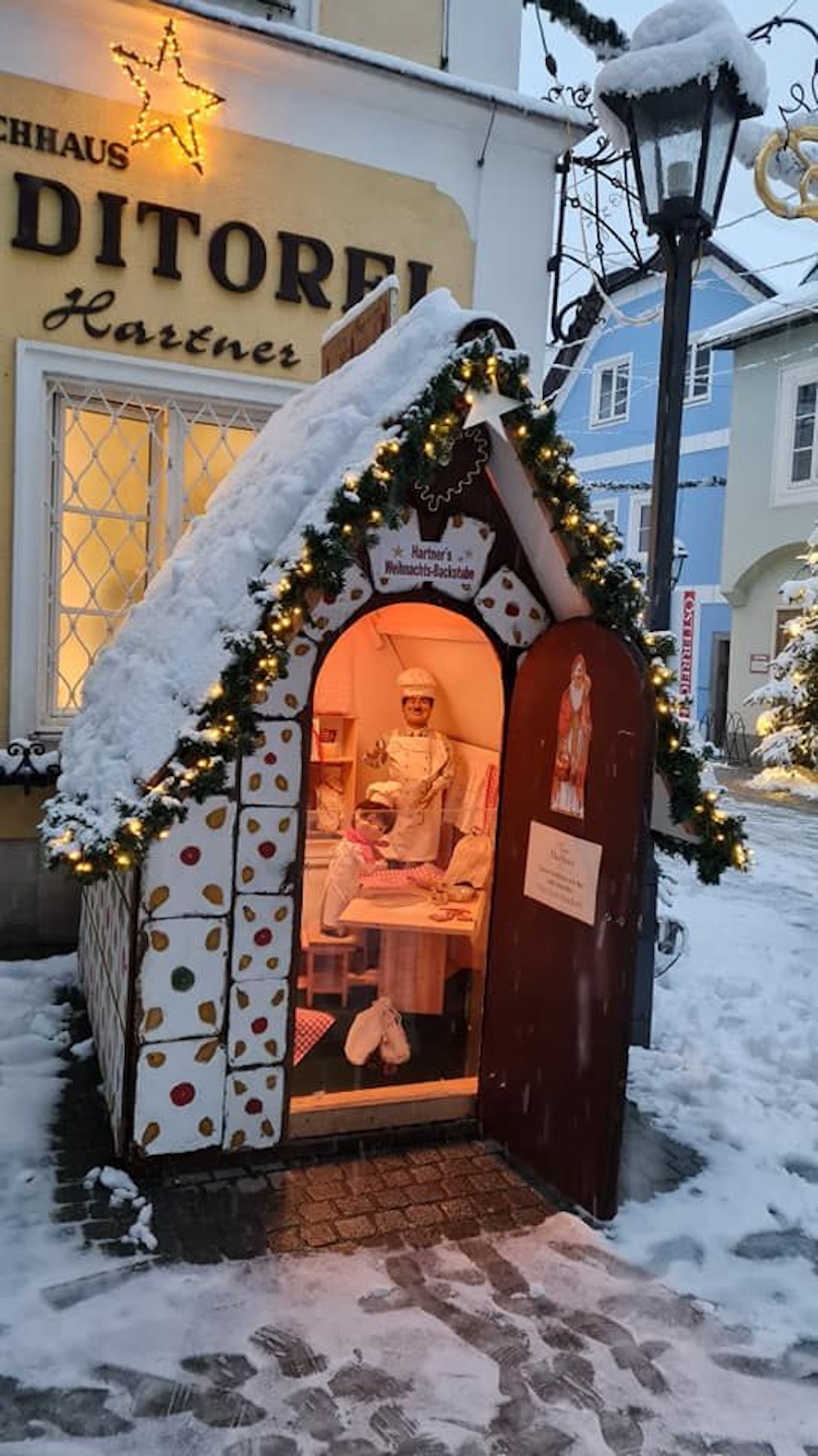 Das Lebkuchenhaus wurde zerstört.