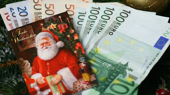 Die Regierung plant eine Geld-Weihnachtsaktion für Österreich. Sie hat allerdings einen Haken.