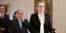 Schweden erhält erste Transgender-Ministerin