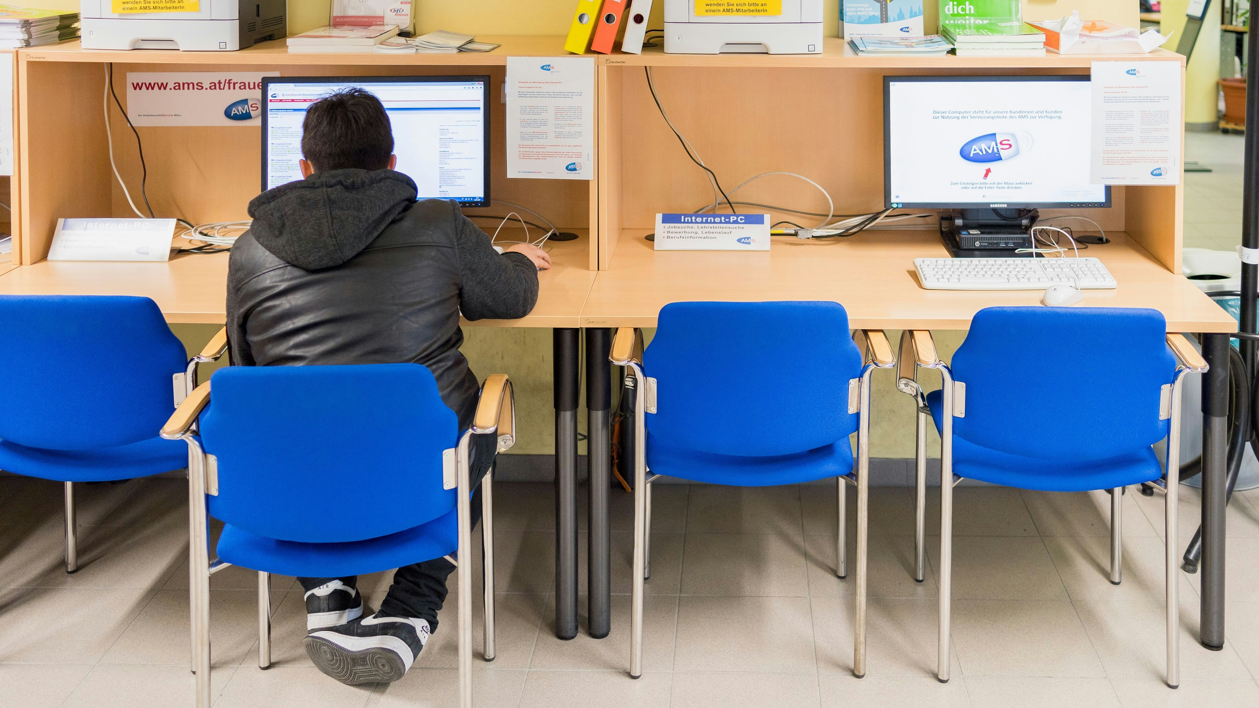 Die Zahl der Arbeitslosen nimmt im Lockdown wieder zu (Symbolbild).