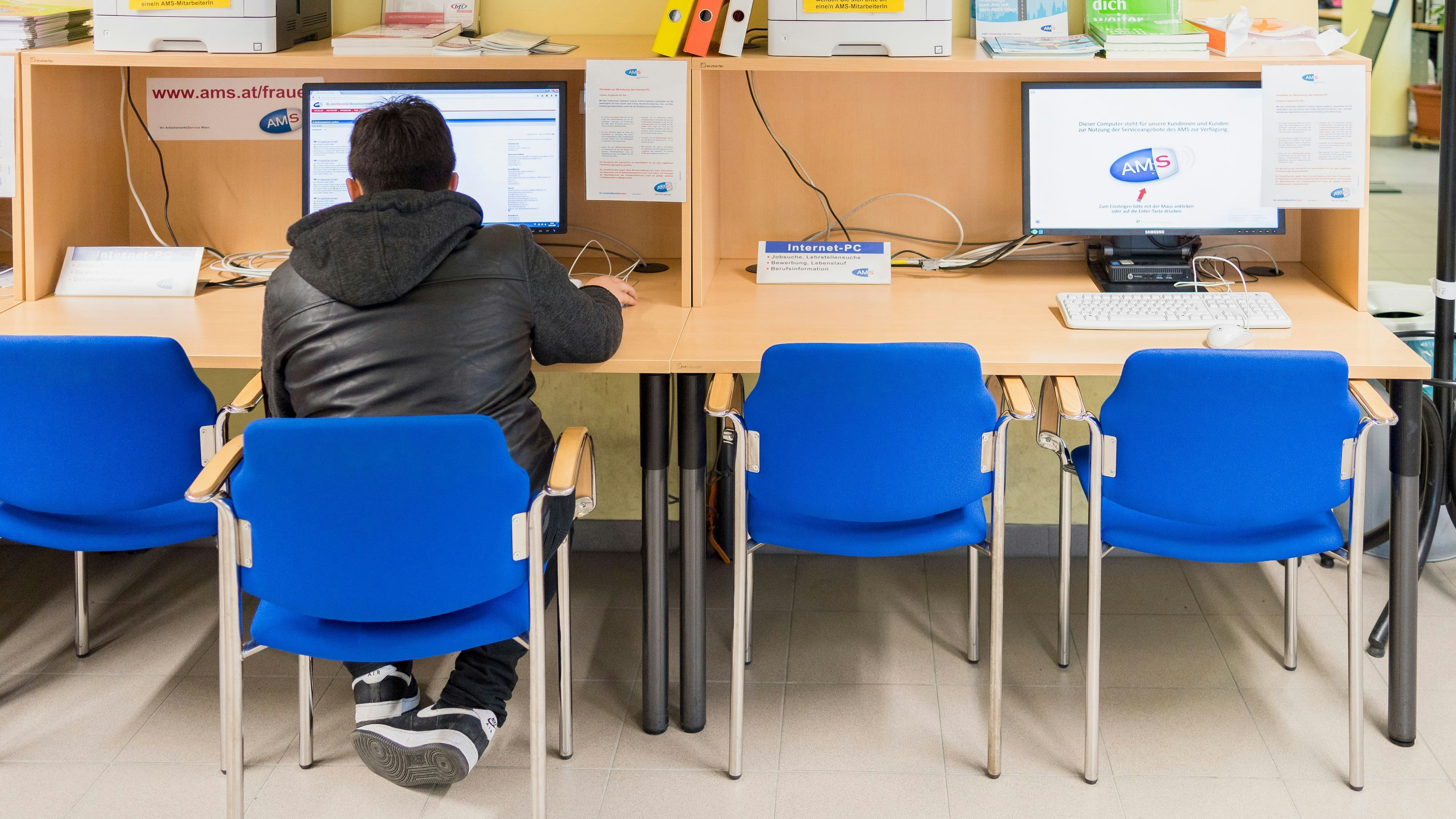 Die Zahl der Arbeitslosen nimmt im Lockdown wieder zu (Symbolbild).