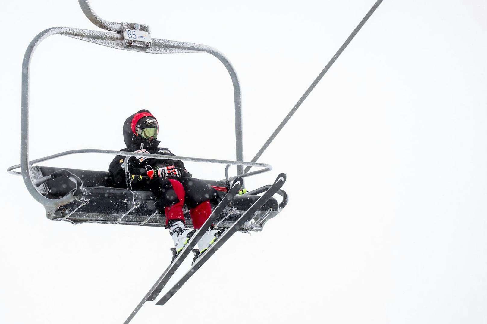 Atemprobleme – Sorge um Ski-Star nach erstem Training