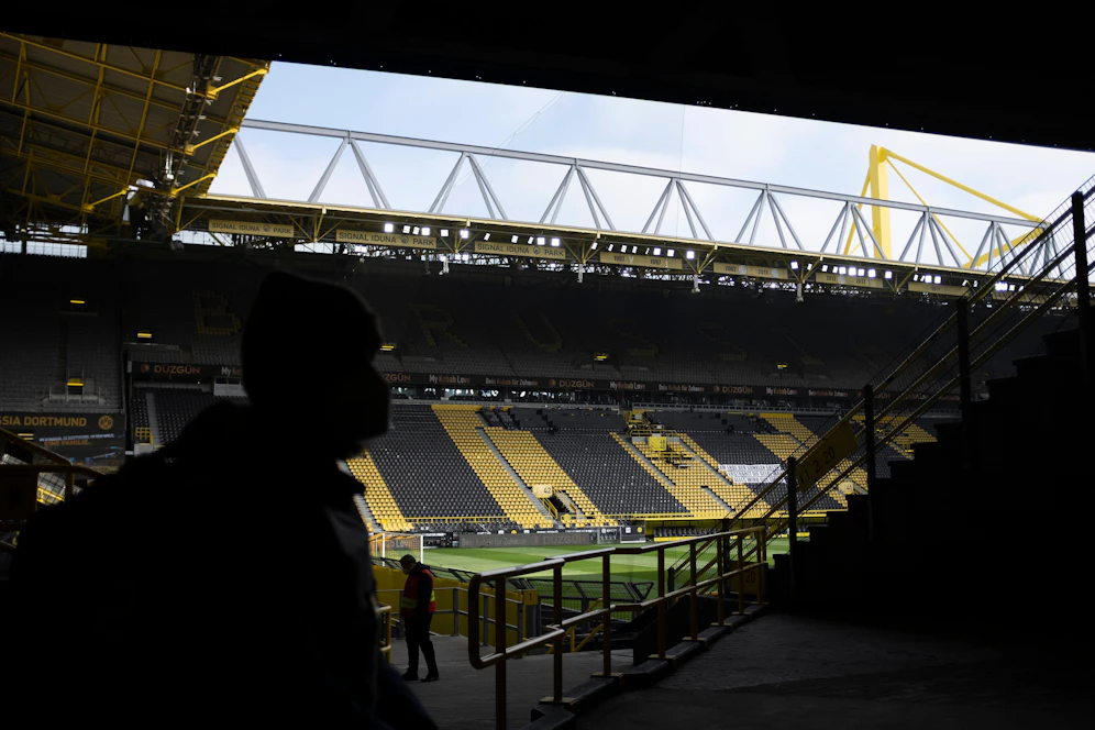 Leere Ränge in Dortmund