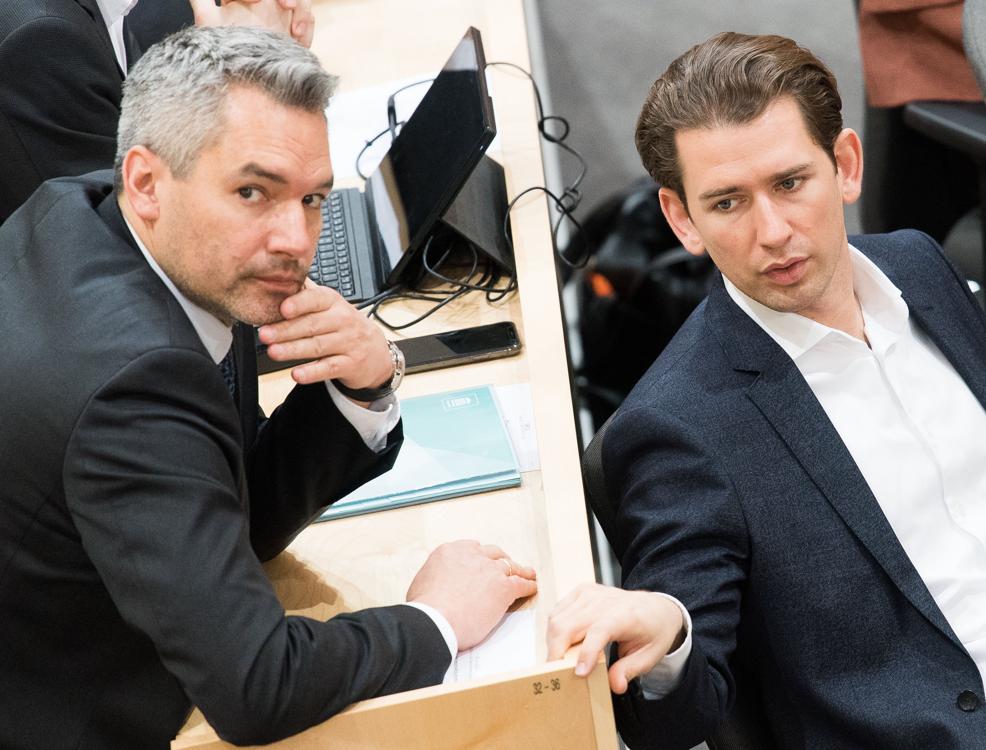Der Eine geht, der Andere soll übernehmen: Sebastian Kurz (rechts) und Innenminister Karl Nehammer.